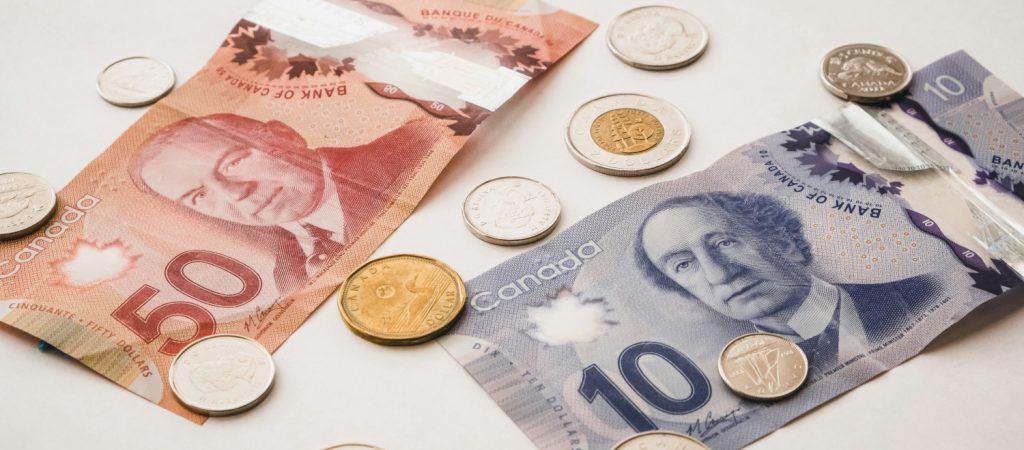 10-piggybank-p8KbU9-wstc-unsplash-1500