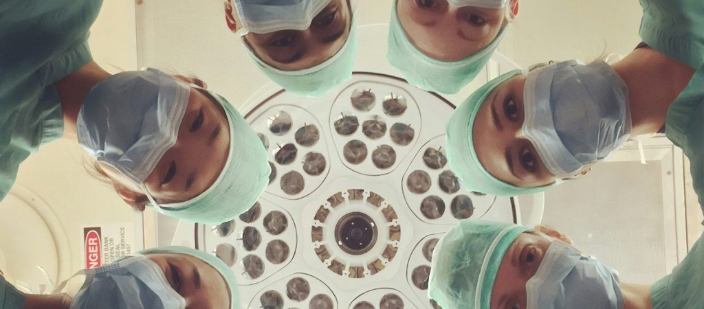 12-national-cancer-institute-701-FJcjLAQ-unsplash-1500